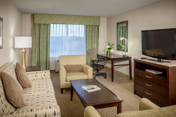 Room 14 of 25
