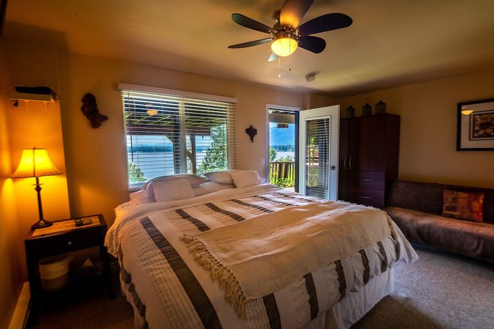 Room 14 of 74