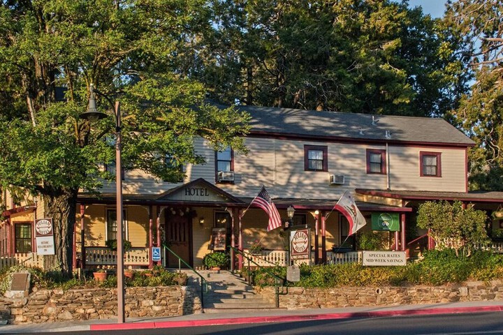 Hotel 9 of 48