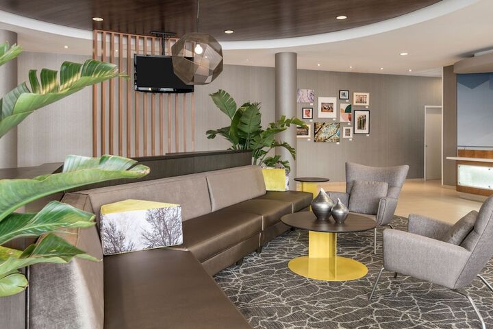 Hotel Interior 15 of 49