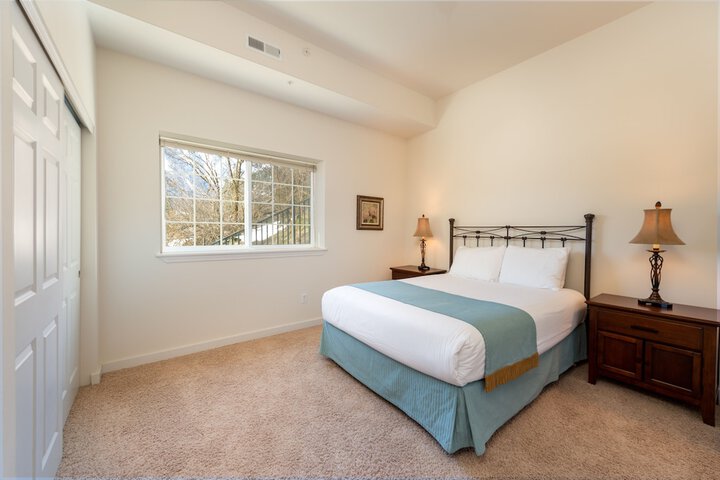 Room 41 of 183