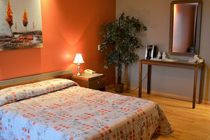 Room 29 of 34