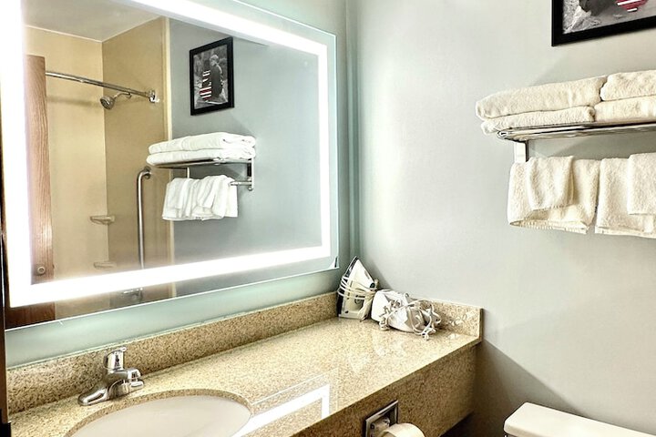 Room 10 of 21