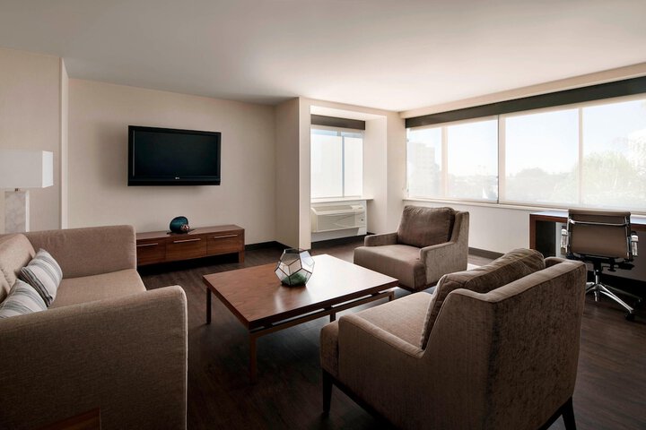 Fullerton Marriott at California State University