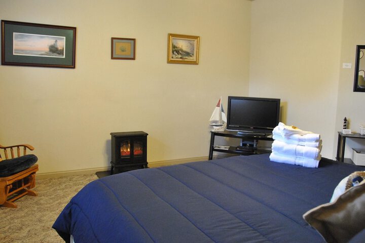 Room 36 of 97