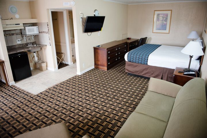 Room 84 of 126