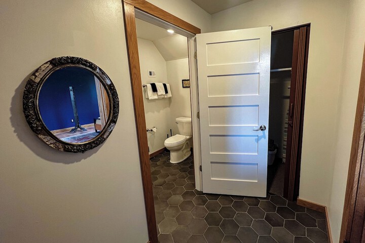Room 20 of 62
