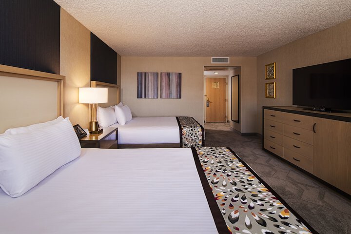 Room 16 of 47