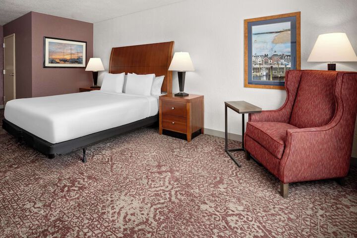 Room 13 of 39