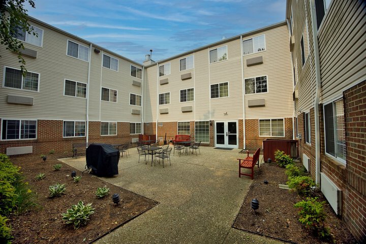 Terrace/Patio 25 of 27