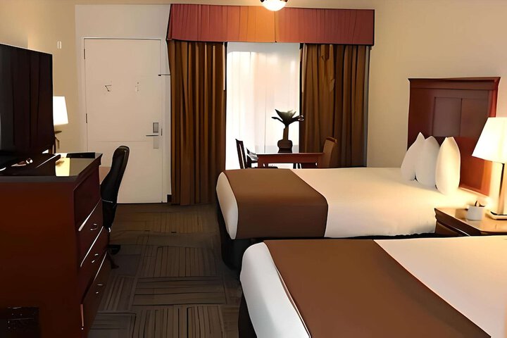 Room 16 of 27