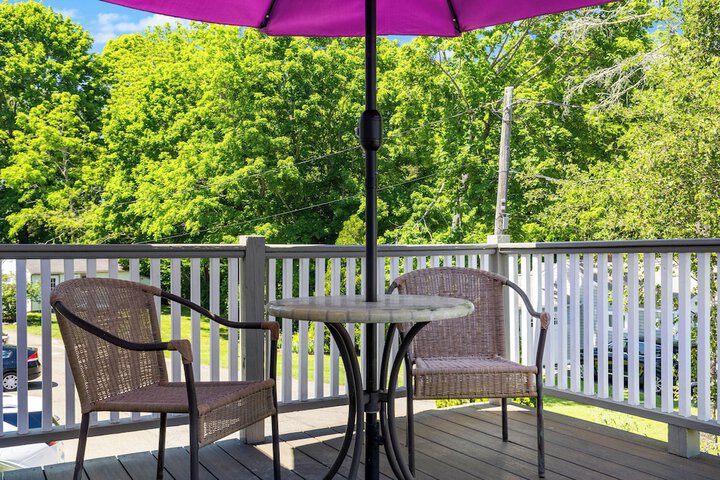 Westbrook Inn B & B