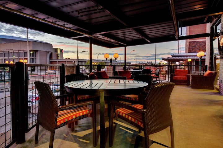 Hilton Garden Inn Lincoln Downtown / Haymarket