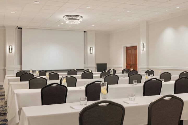 Renaissance Framingham Hotel & Conference Center