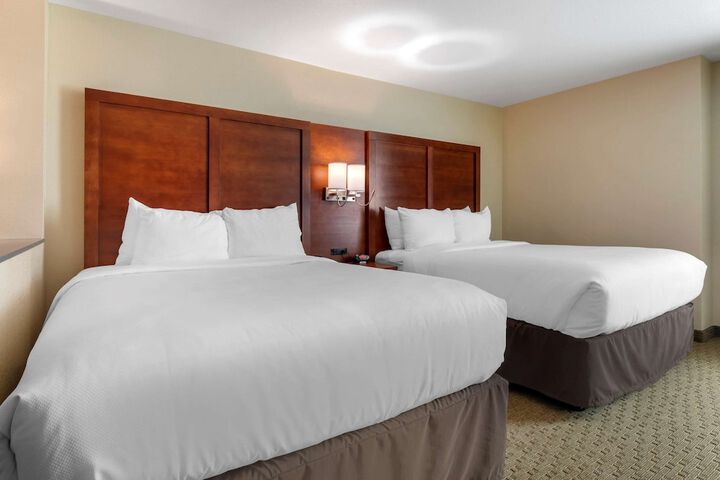 Room 16 of 28