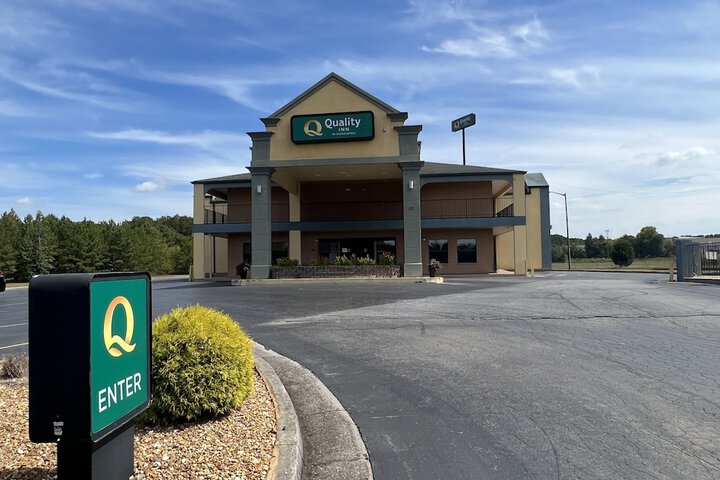 Quality Inn Adairsville - Calhoun South