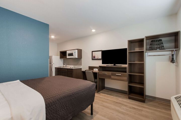 Room 21 of 48