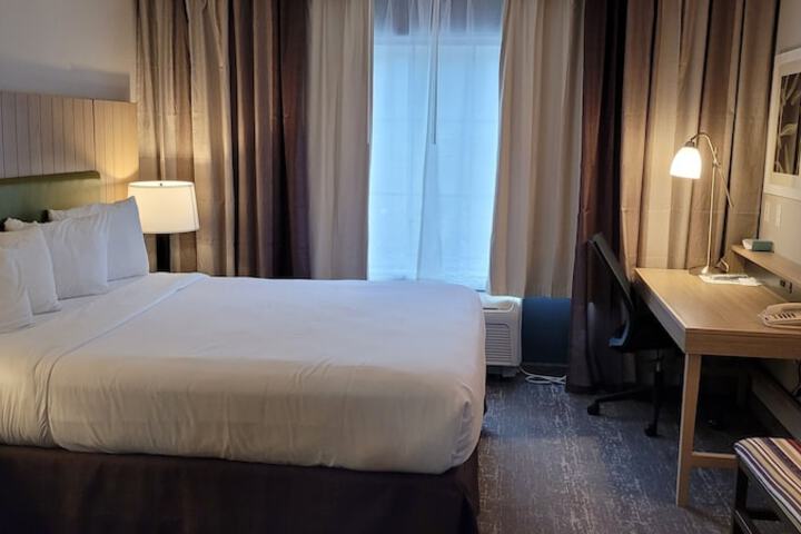 Room 15 of 29