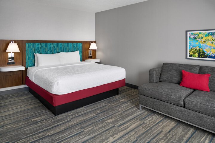 Hampton Inn & Suites Parsippany / North