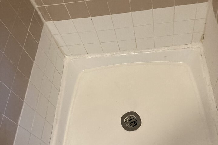 Room 33 of 53