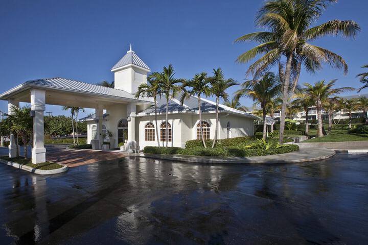 Holiday Inn Express North Palm Beach-Oceanview by IHG