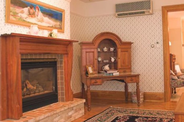 Room 54 of 100