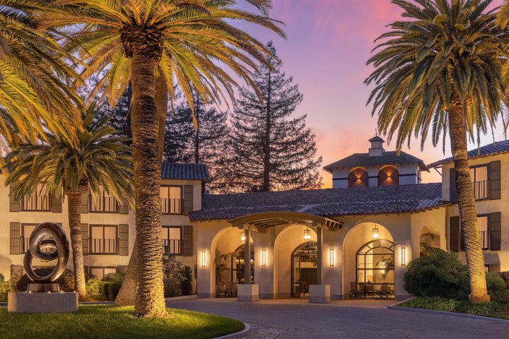 Casa Mani Resort Napa Valley Curio Collection by Hilton
