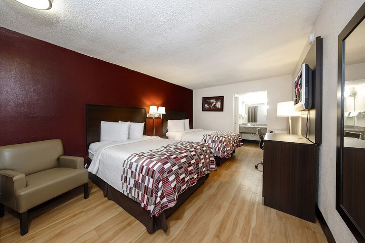 Room 9 of 24