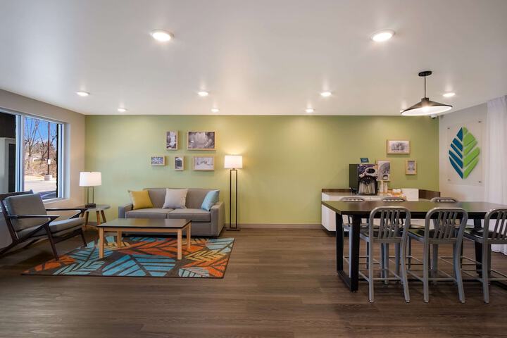 Hotel Interior 14 of 38