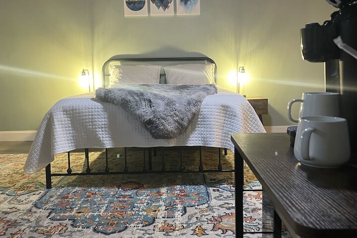 Room 26 of 32