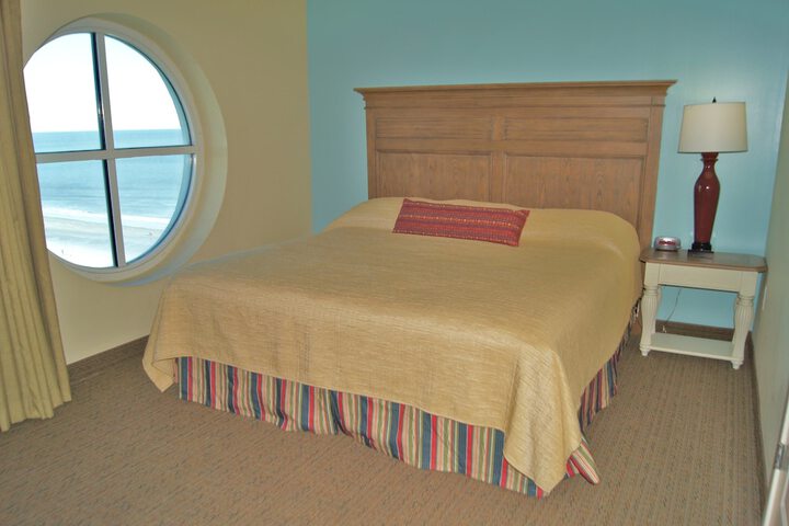 Room 41 of 70