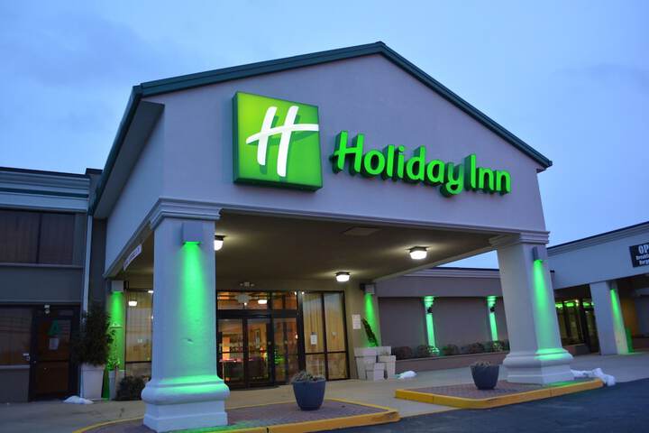 Hotel 10 of 57