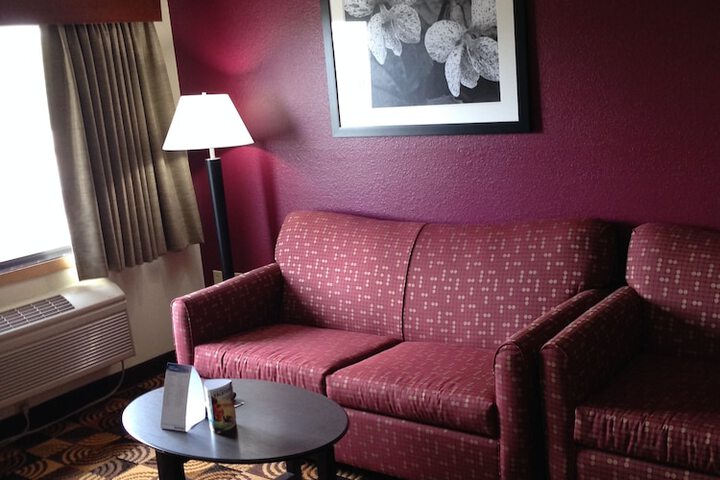 AmericInn by Wyndham Elkhorn Near Lake Geneva
