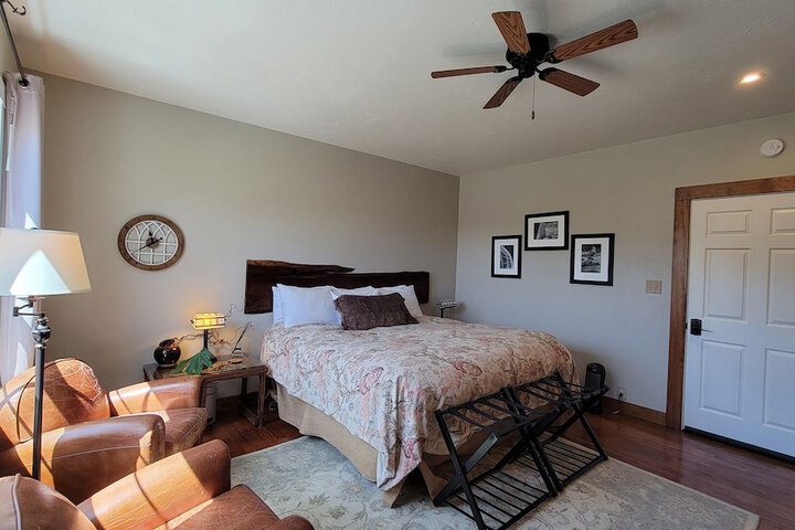 Room 13 of 113