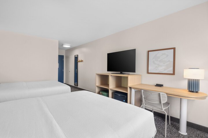 Room 25 of 31
