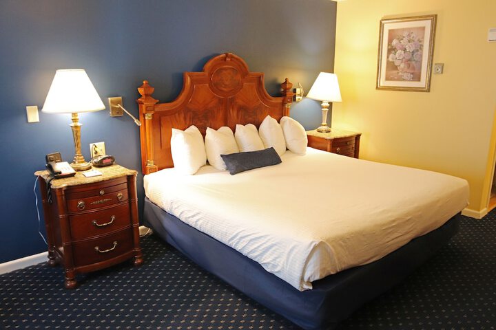 Room 107 of 137