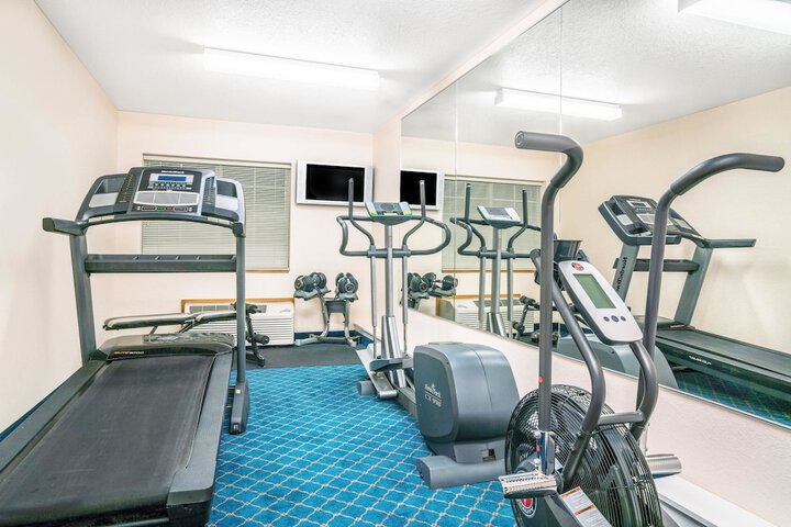 Microtel Inn & Suites by Wyndham Tomah