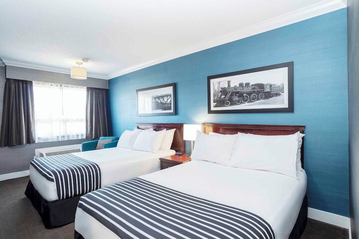 Room 35 of 62