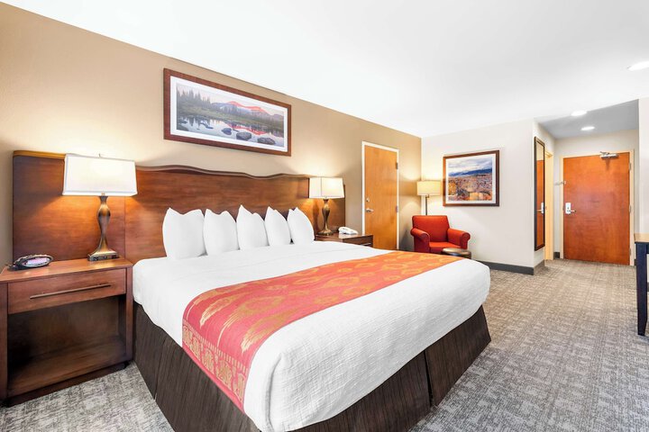 Best Western Rocky Mountain Lodge