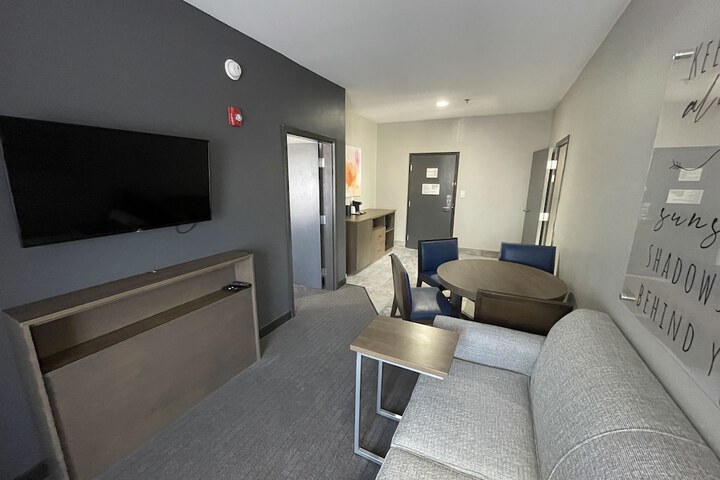 Room 14 of 58