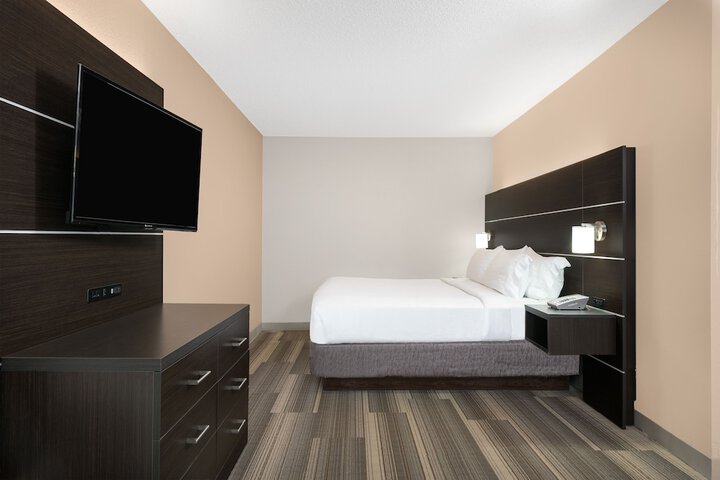 Holiday Inn Express Hillsville by IHG