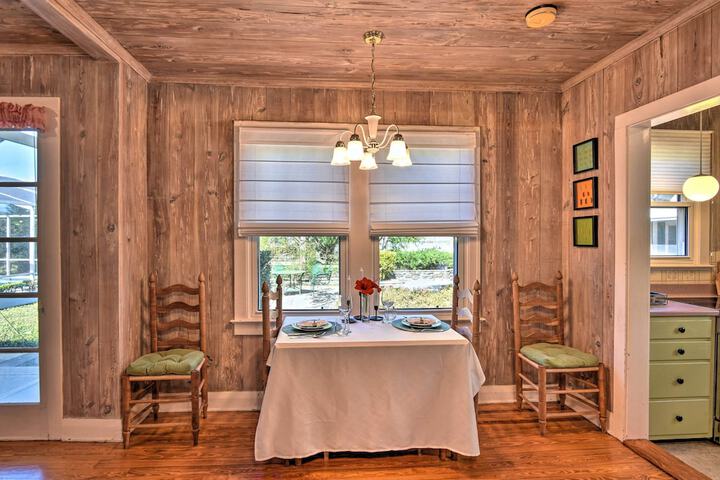 Cottage w / Private Pool - Walk to Lake Wales!