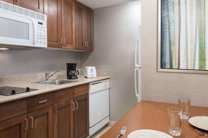 Homewood Suites by Hilton Holyoke-Springfield / North