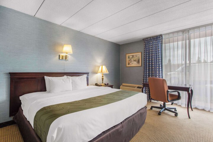 Quality Inn West Springfield