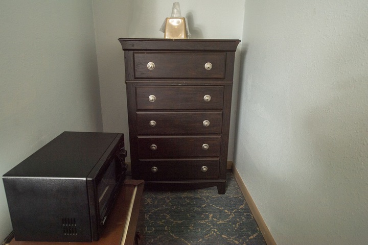 Room 115 of 154
