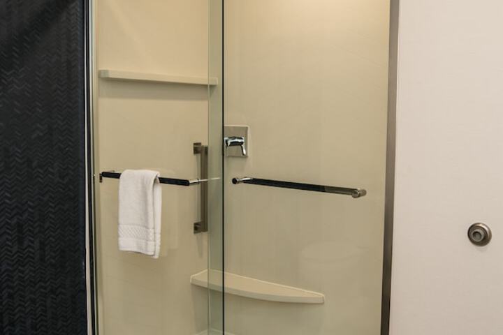 Room 15 of 26