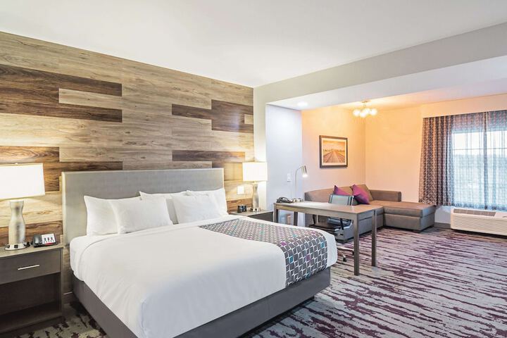 La Quinta Inn & Suites by Wyndham Dallas - Wylie