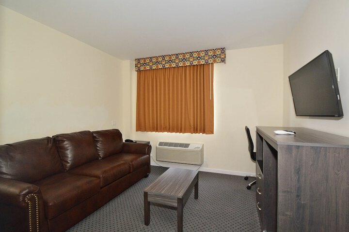 Room 28 of 31