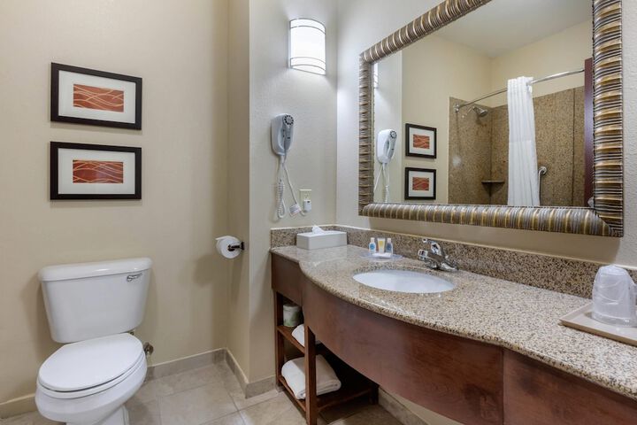 Comfort Inn & Suites North Little Rock McCain Mall