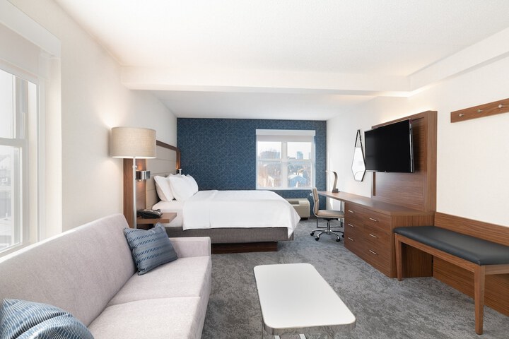 Room 40 of 45